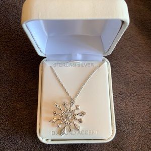 NWOT Sterling Silver w/ diamond accents necklace